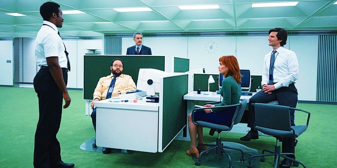 Personagens de Severance em seu escritório