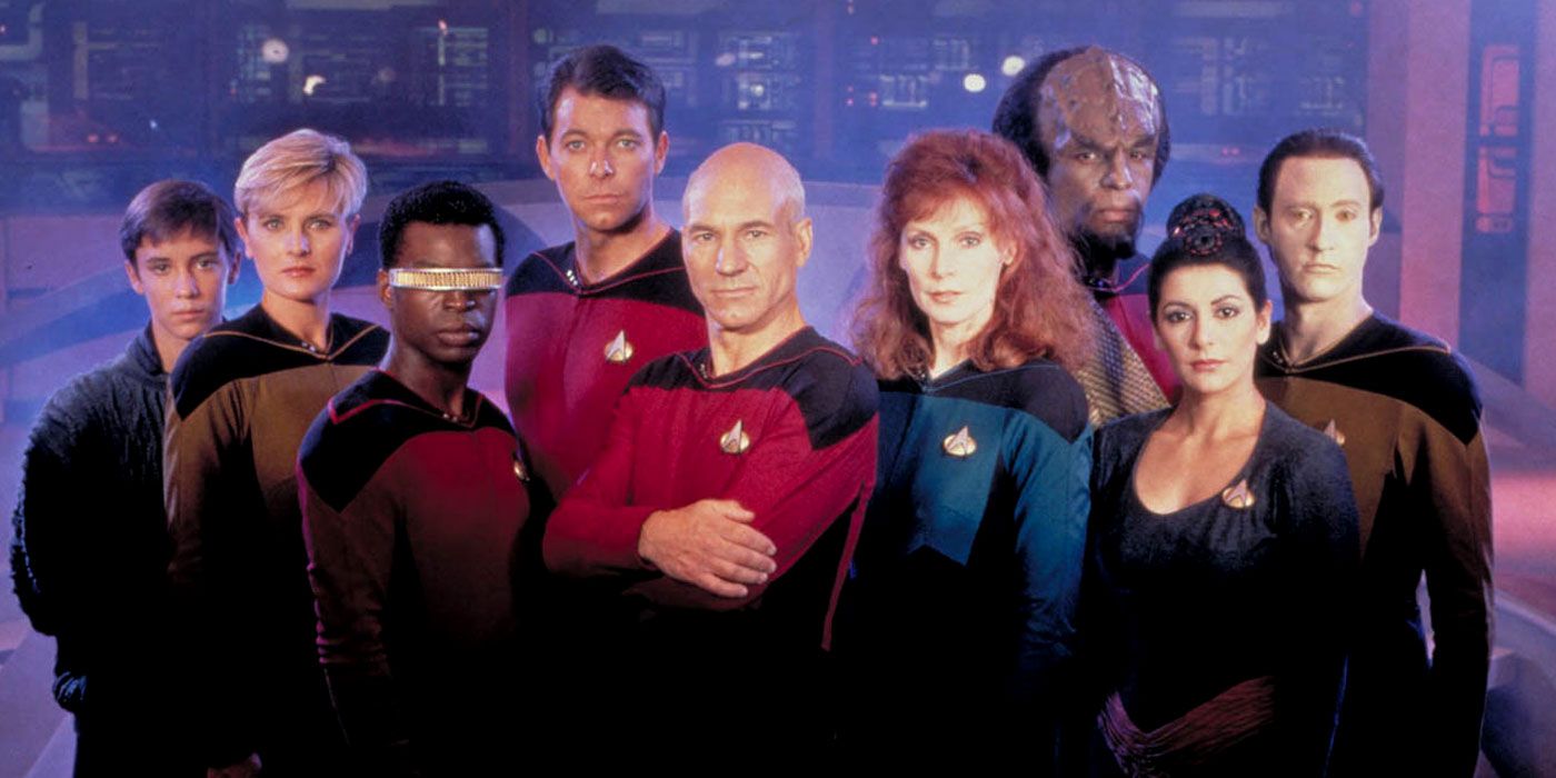 Cast photo for Star Trek: The Next Generation season 1