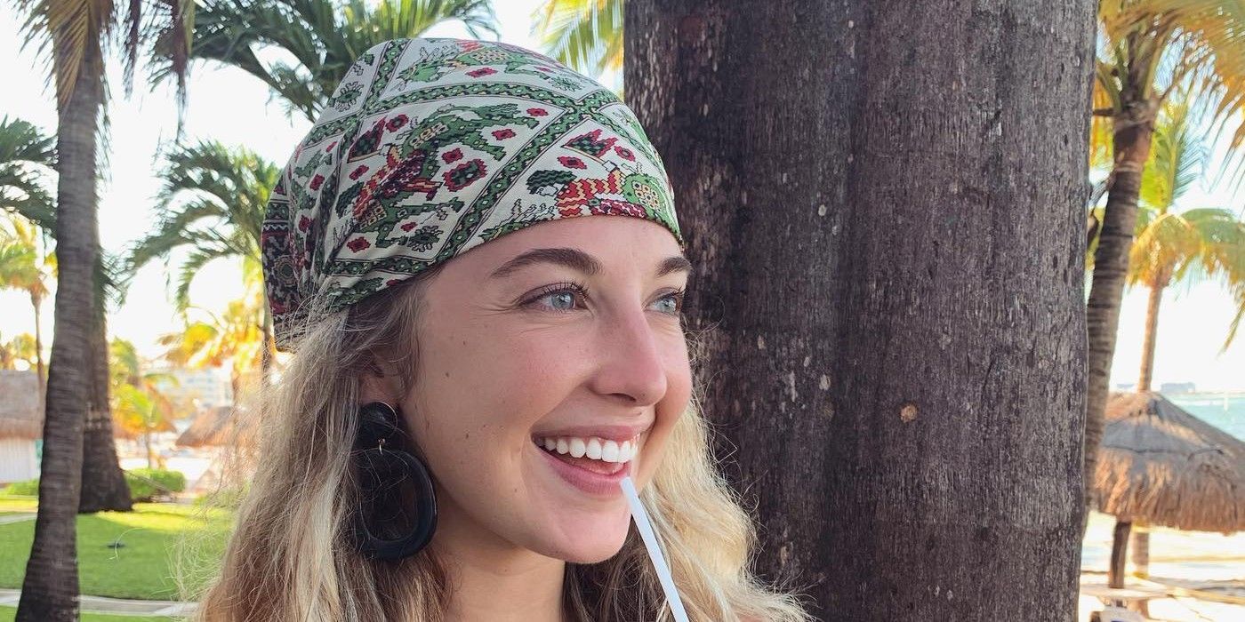 Survivor 42 Get To Know Tori Meehan Quirky Therapist And Crossfit Fan