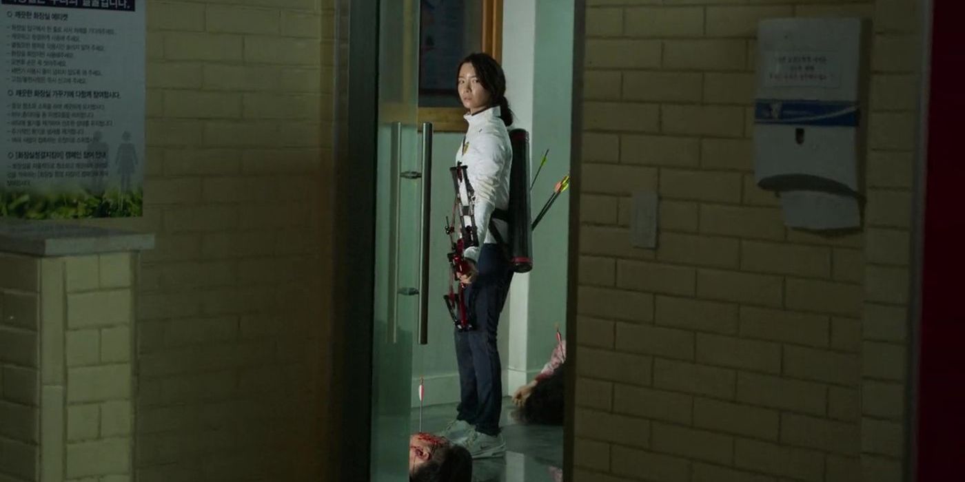 Jang Ha-Ri Between Doorframe