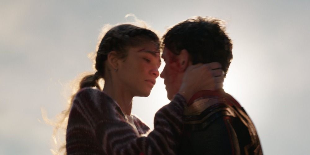 An image of MJ and Peter about kiss in No Way Home
