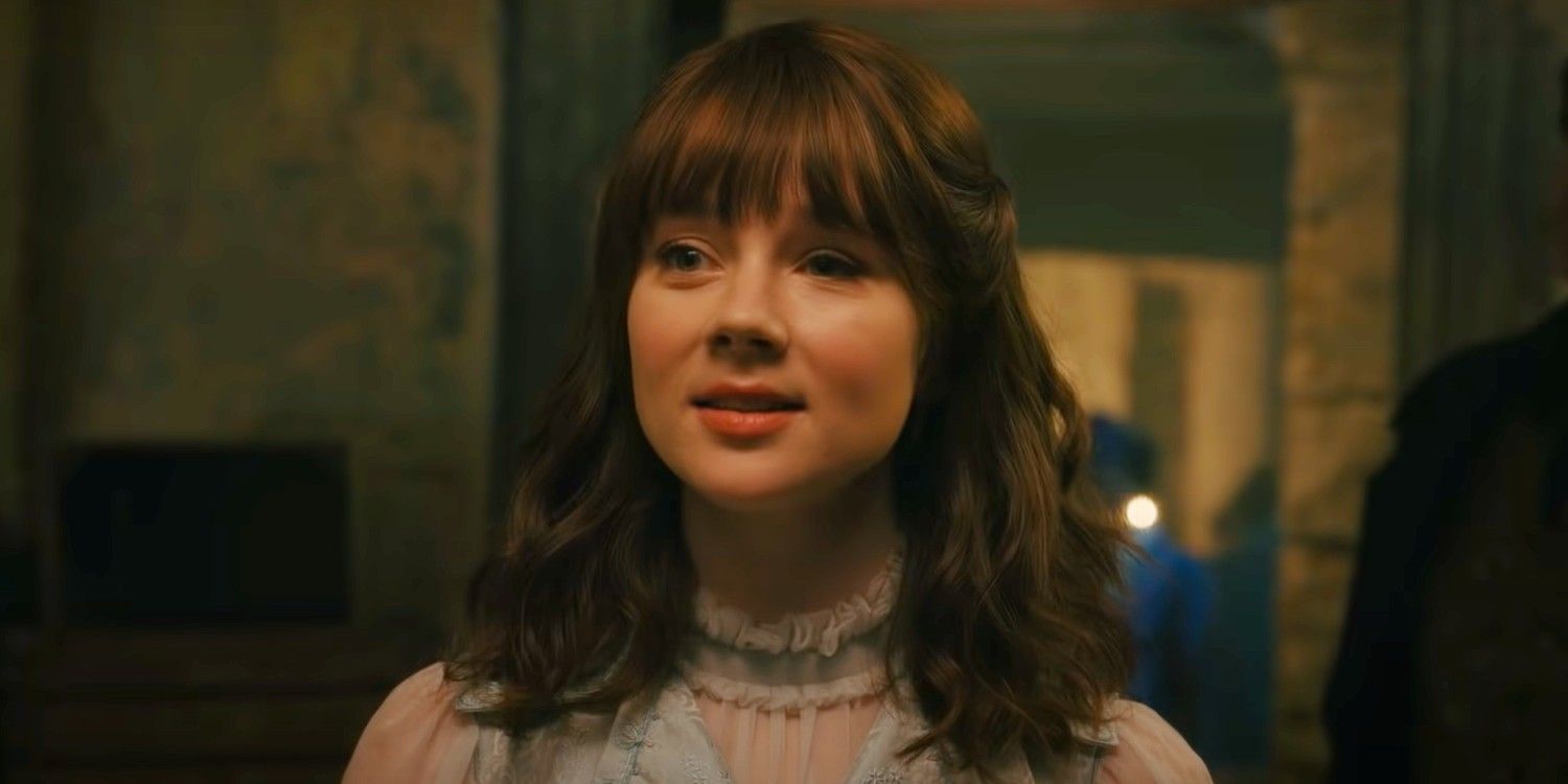 Eloise in Bridgerton season 2