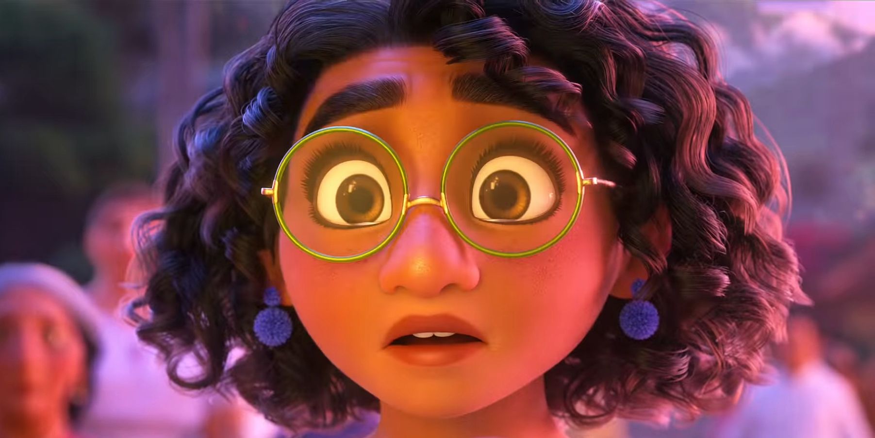 In ENCANTO, Mirabel's glasses aren't actually prescription. :  r/MovieMistakes