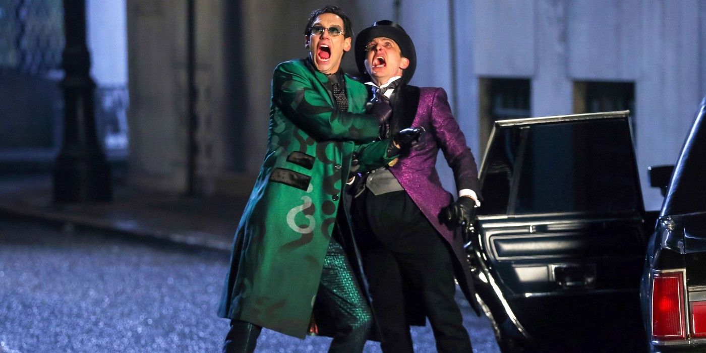 Riddler and Penguin in Gotham 