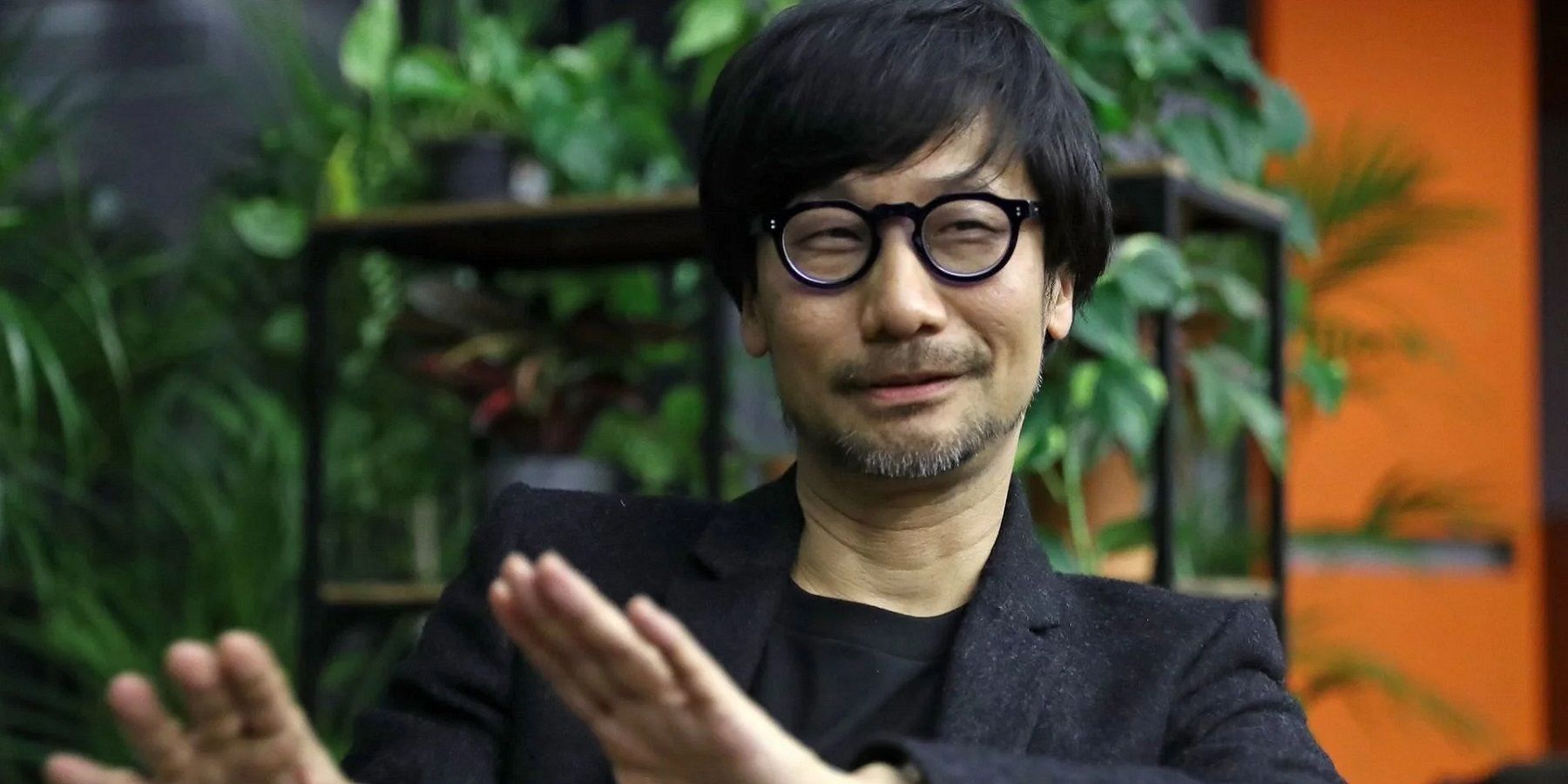 Hideo Kojima Received an Award From Japan's Minister of Education -  Siliconera