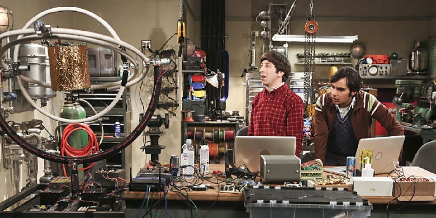 Howard and Raj in the lab on TBBT