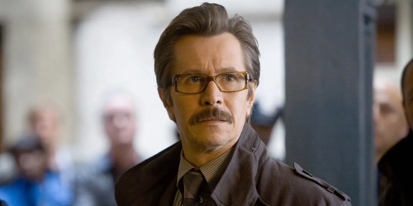 Jim Gordon looks startled in The Dark Knight