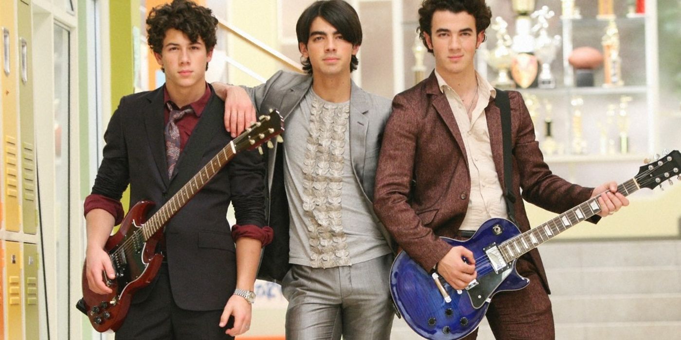 Nick, Joe and Kevin Jonas in the Disney show Jonas