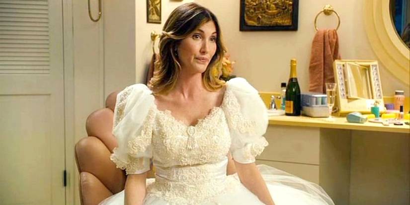 Jackie Sandler as Veruca in a wedding dress in Just Go With It