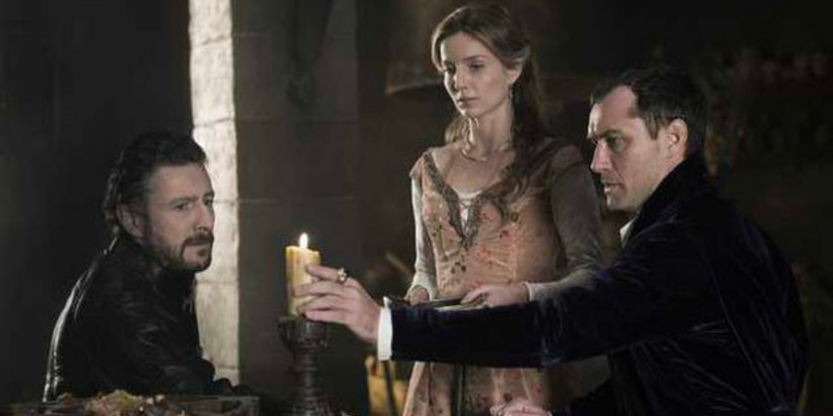 Peter Ferdinando, Annabelle Wallis and Jude Law in King Arthur