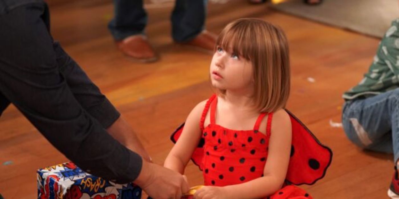 Lark looking sad on Life In Pieces