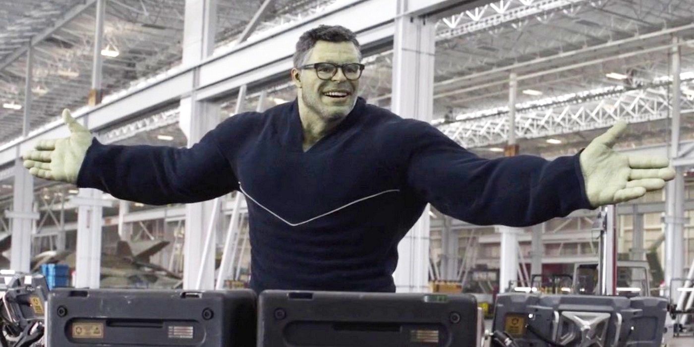 Professor Hulk smiling and spreading his arms in Avengers: Endgame.