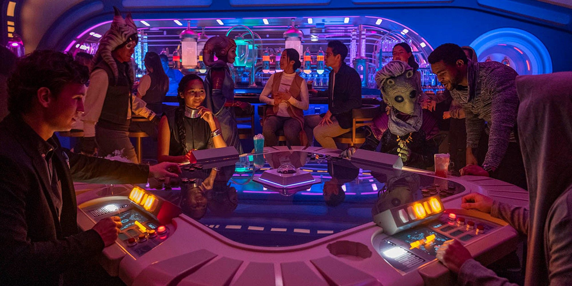 Star Wars Galactic Starcruiser Dining