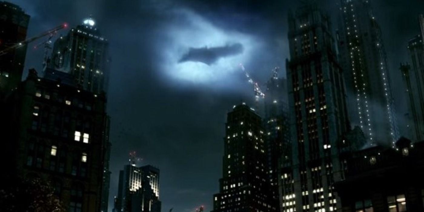 The Batsignal in Gotham in Batman v Superman