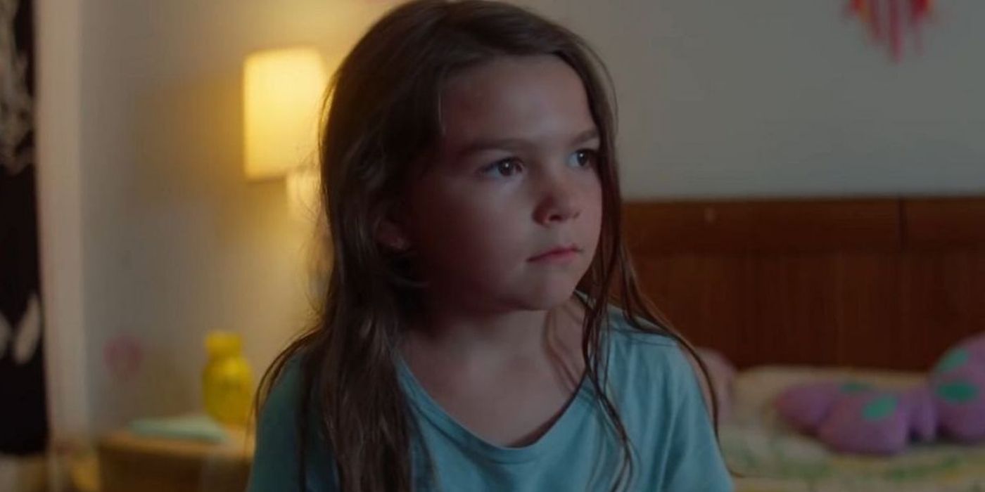 Mooney at a hotel room in The Florida Project