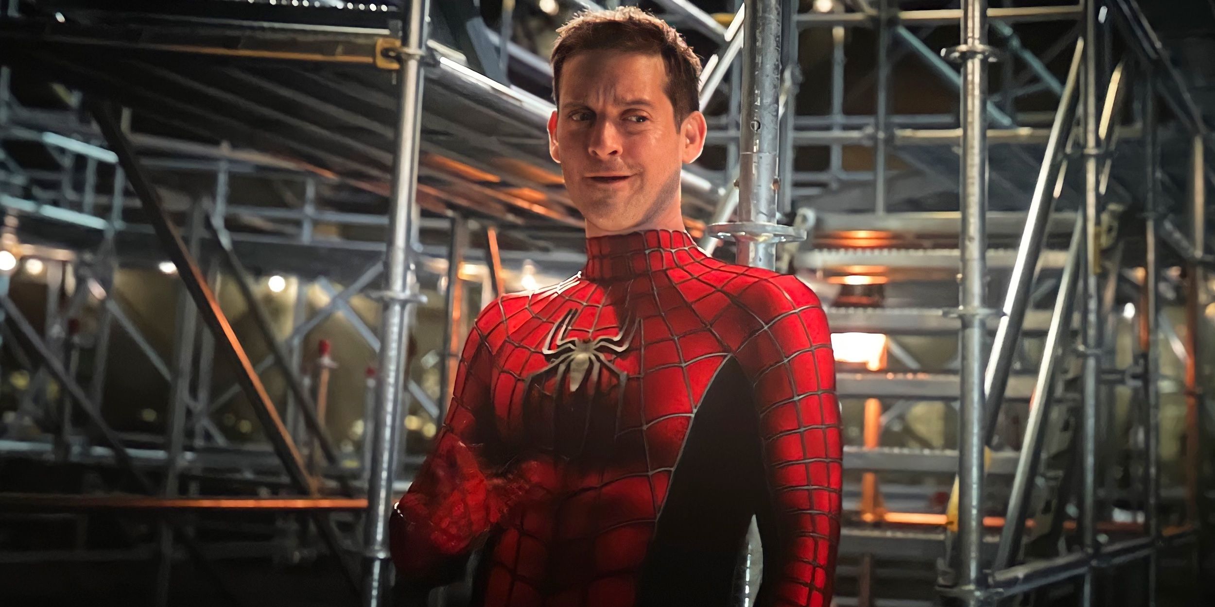 Tobey Maguire smirking in Spider-Man No Way Home