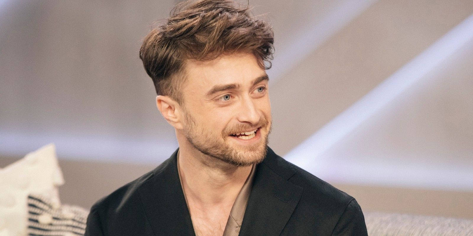 Daniel Radcliffe Watches ‘Love Is Blind’ & He Isn’t Sorry About It