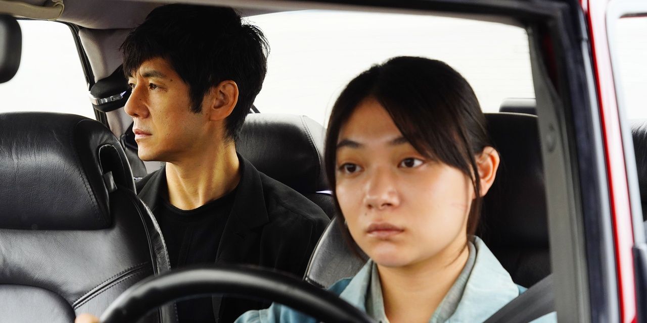 Characters in a car in Drive My Car