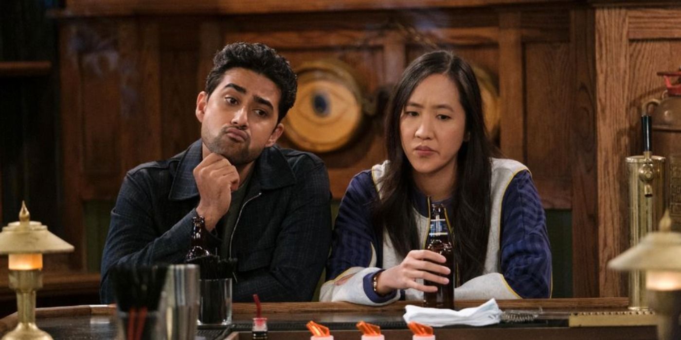 Sid and Ellen at the bar on How I Met Your Father