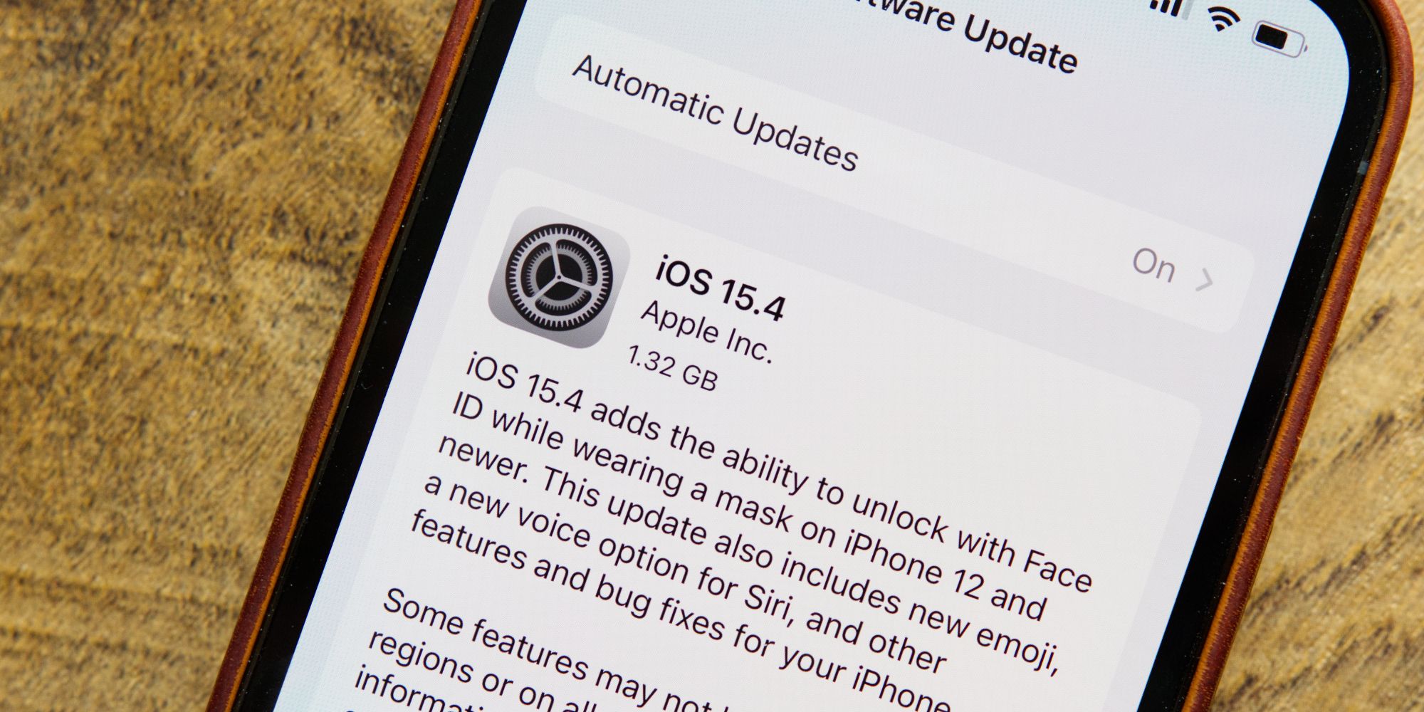 iOS 15.4 update on an iPhone