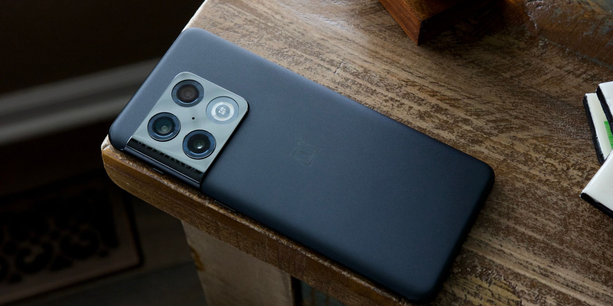 OnePlus 10 Pro Review - Successful Flagship Smartphone with Questionable  Adjustments -  Reviews