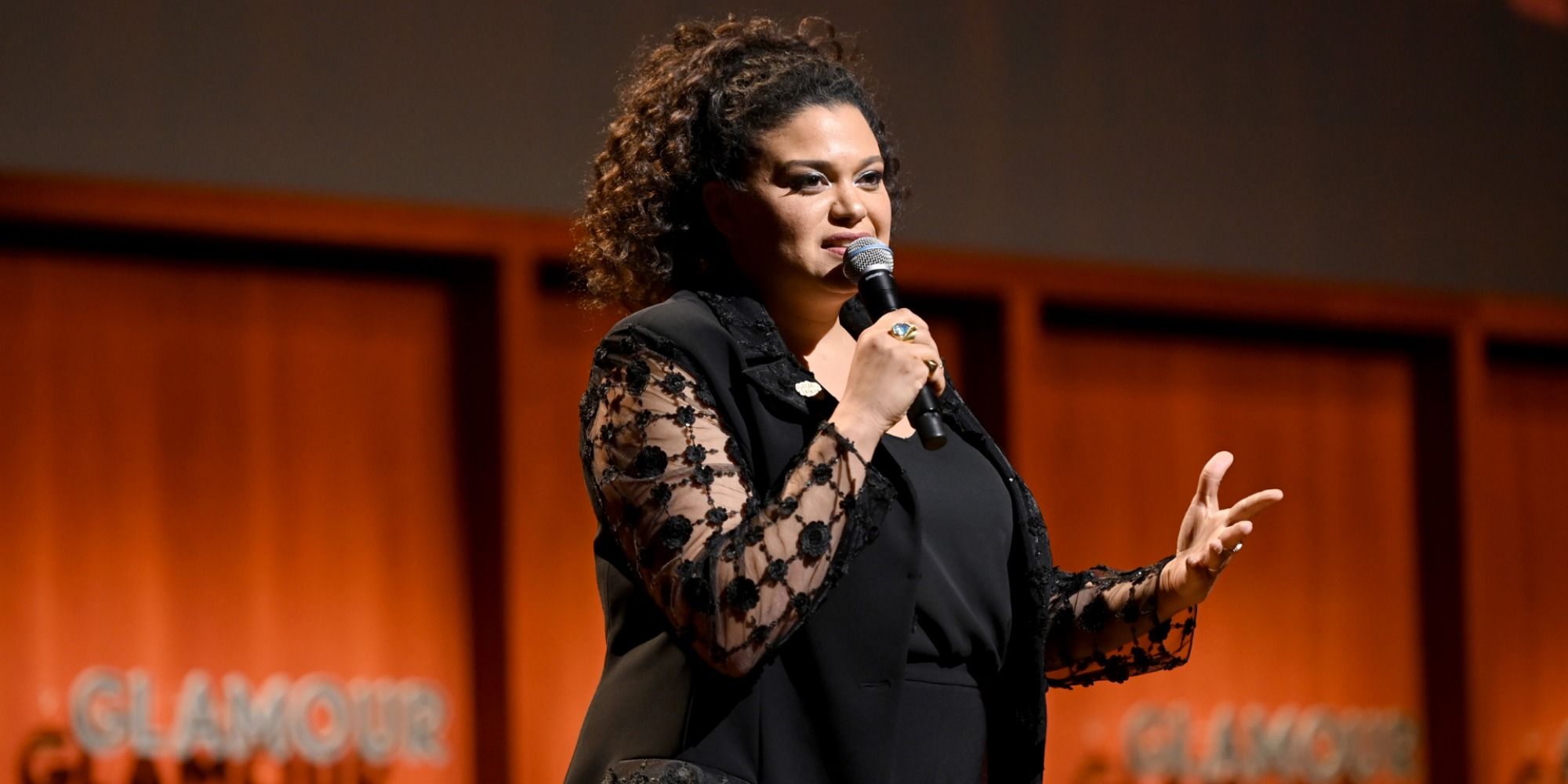 25 Funniest Female Stand-Up Comedians You Can See On Netflix Right Now