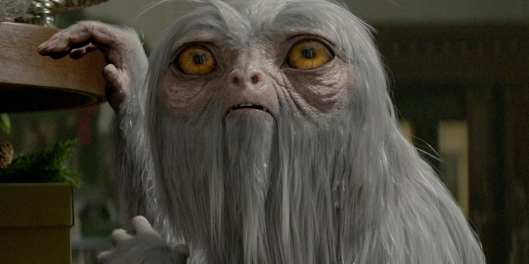 A Demiguise looking scared in Fantastic Beasts 