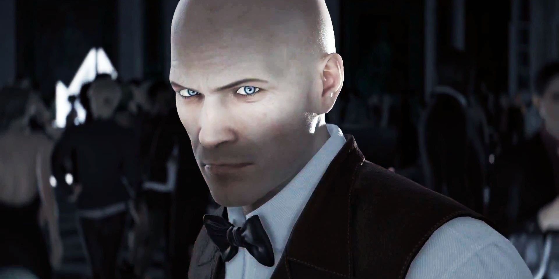 Agent 47 dressed as a waiter in Hitman (2016)