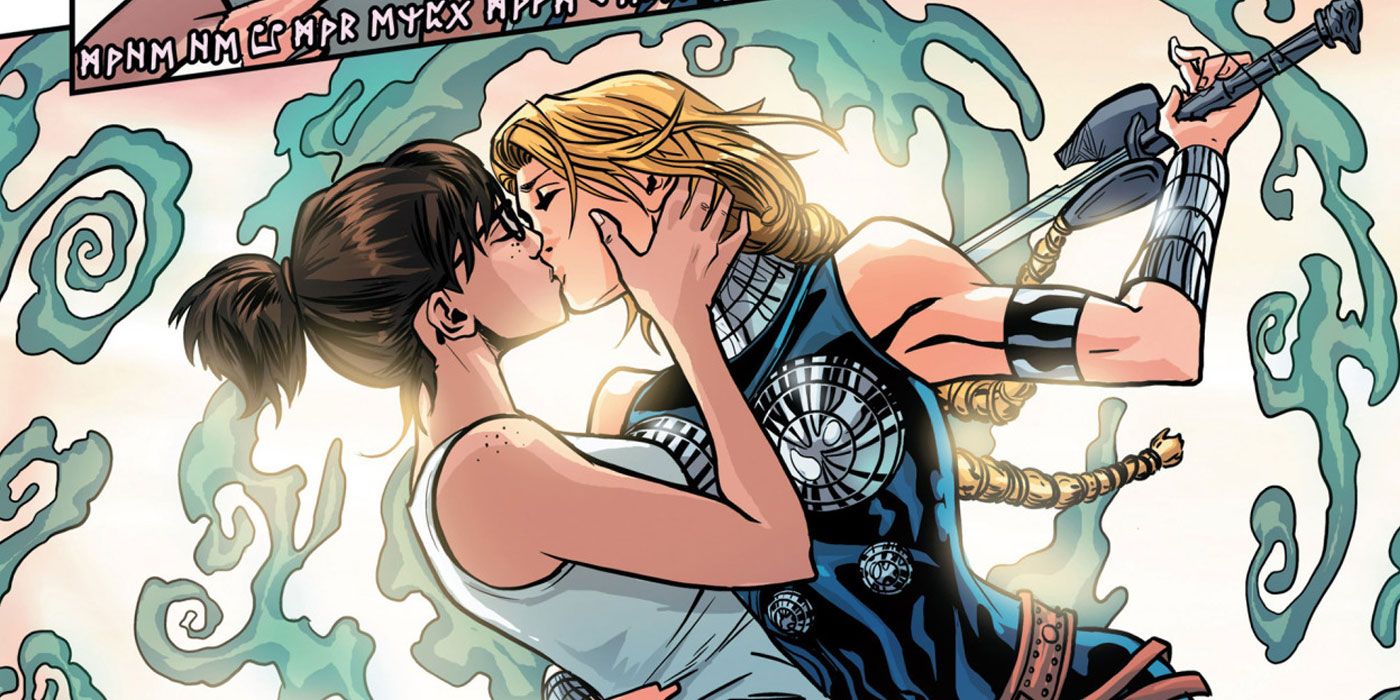 Annabelle Riggs and Valkyrie kiss in Marvel Comics.