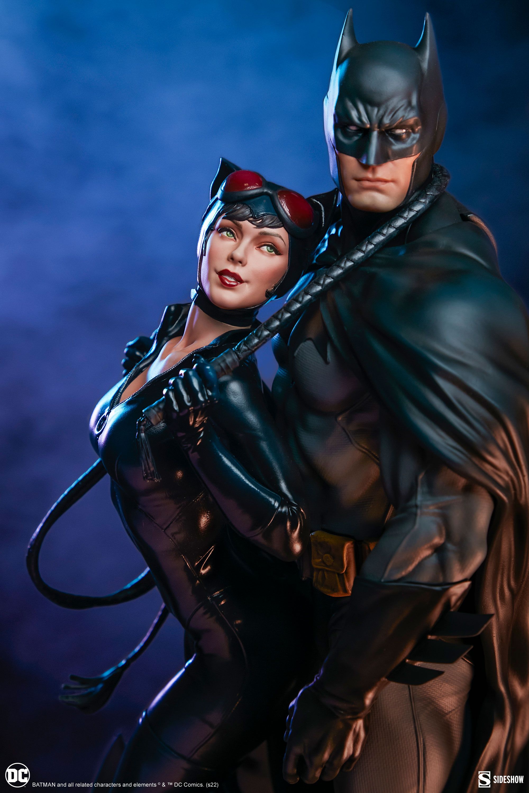 Batman &amp; Catwoman DC Comics Sideshow Sideview