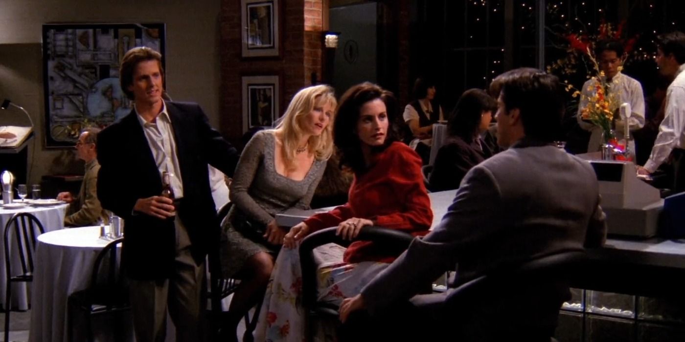 Bob Angela Monica and Joey in a restaurant in Friends