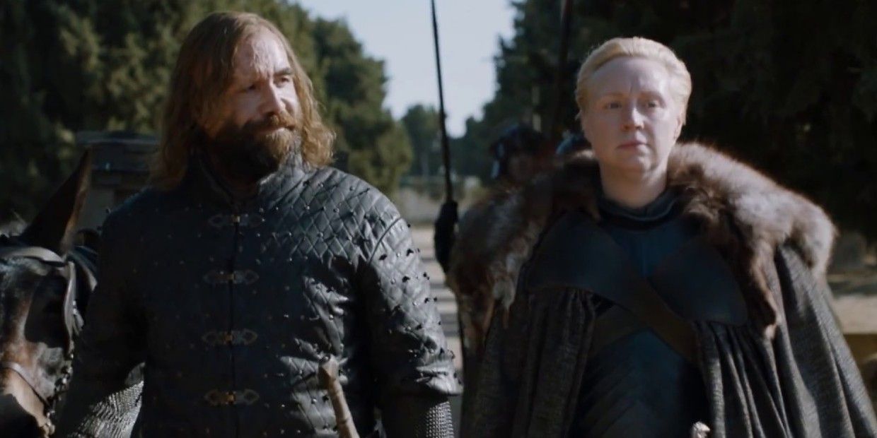 Brienne and The Hound walking together in Game of Thrones