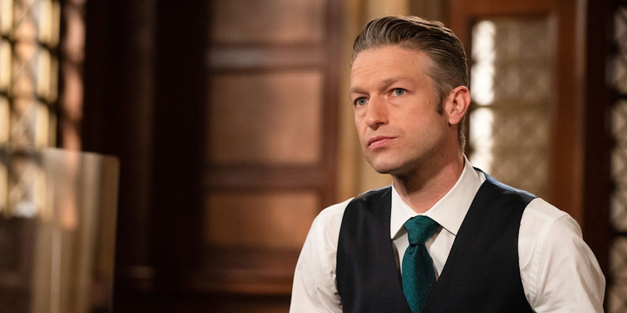 Ley y orden: SVU La temporada 26 destaca la ventaja olvidada de Carisi de ADA anteriores