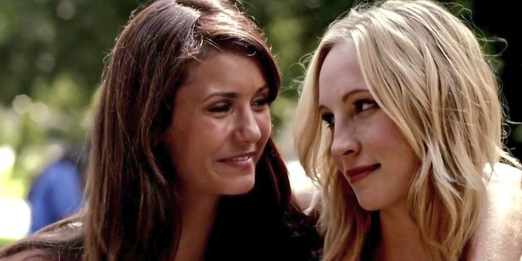 Elena and Caroline go to college in The Vampire Diaries