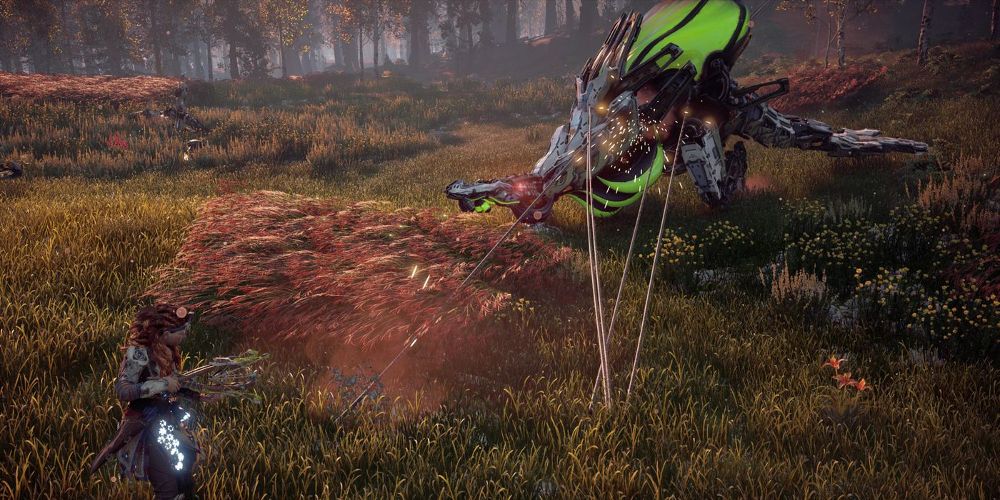 Aloy ropecasts a machine in Horizon Zero Dawn