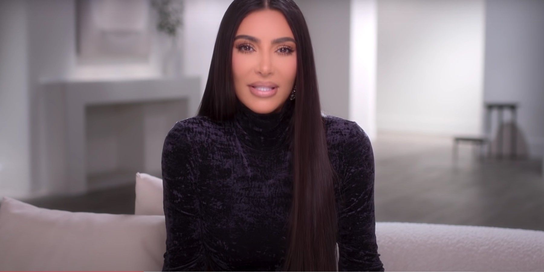 Kim Kardashian the Kardashians Season 1 cropped