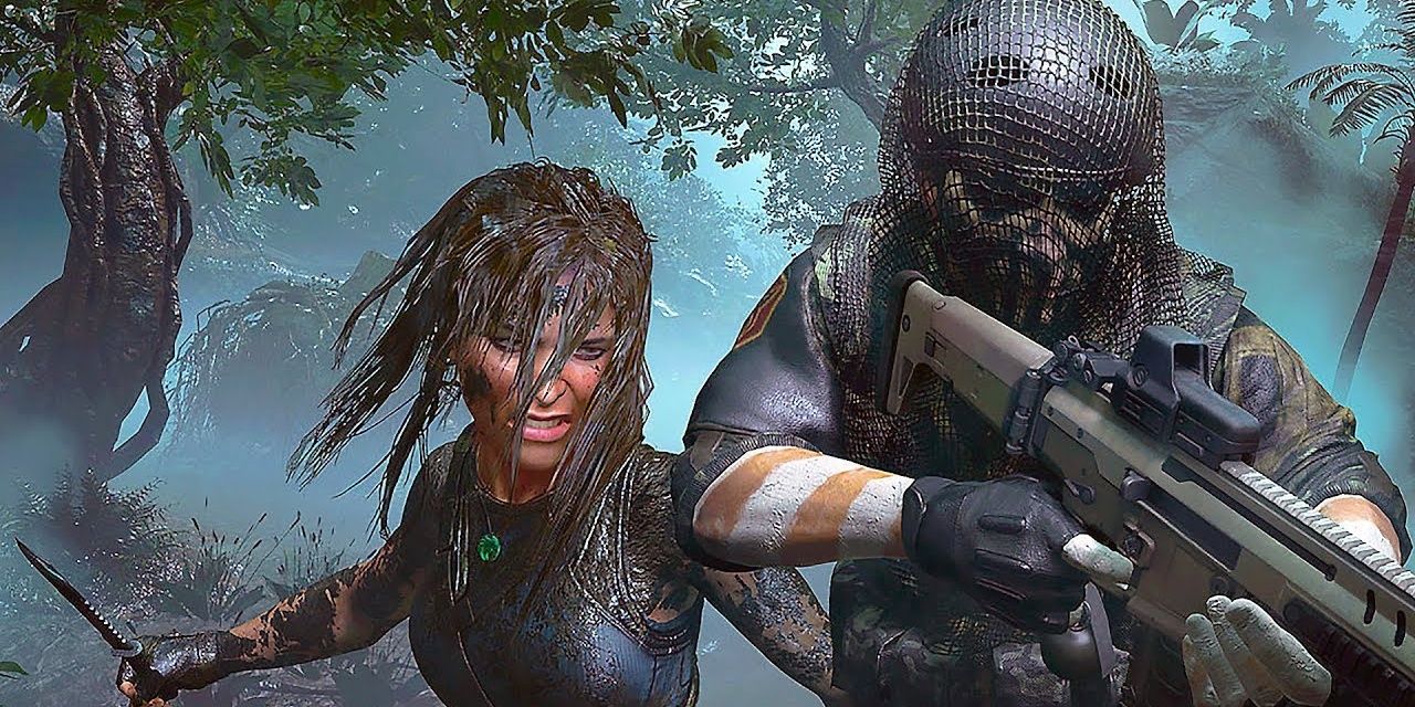 Lara Croft sneaks up behind an enemy in Shadow Of The Tomb Raider 
