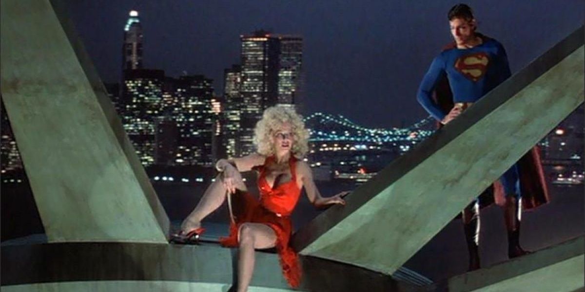 Lorelei flirts with Superman in Superman III