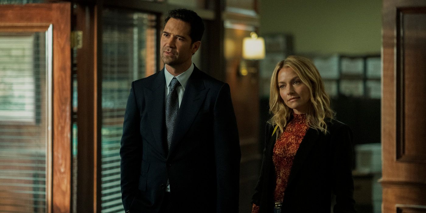 Manuel Garcia-Rulfo and Becki Newton in The Lincoln Lawyer featured