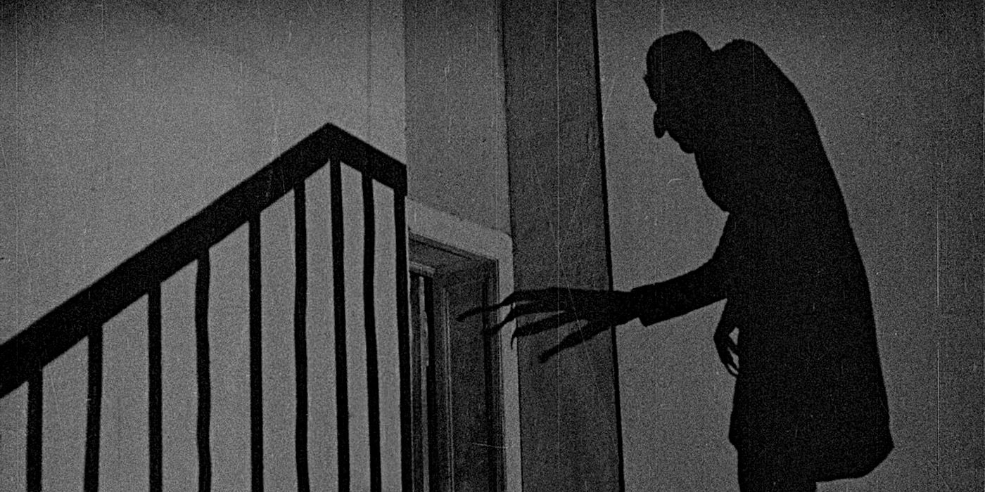 Orlok casting a shadow in Nosferatu