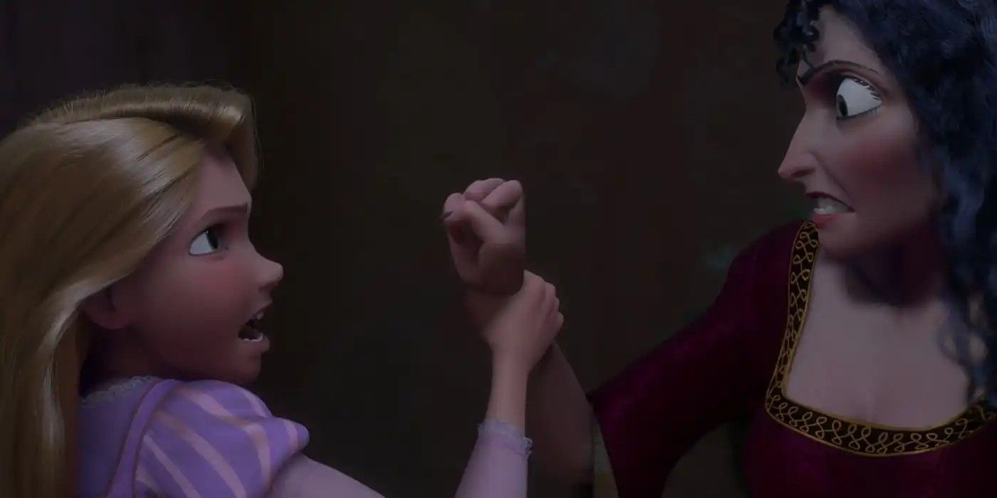Gothel and Rapunzel fight in Tangled