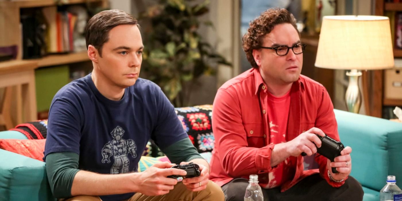 Sheldon e Leonard jogando videogame na 12ª temporada de The Big Bang Theory