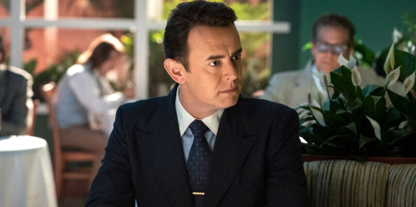 Colin Hanks as Barry Lapidus in The Offer