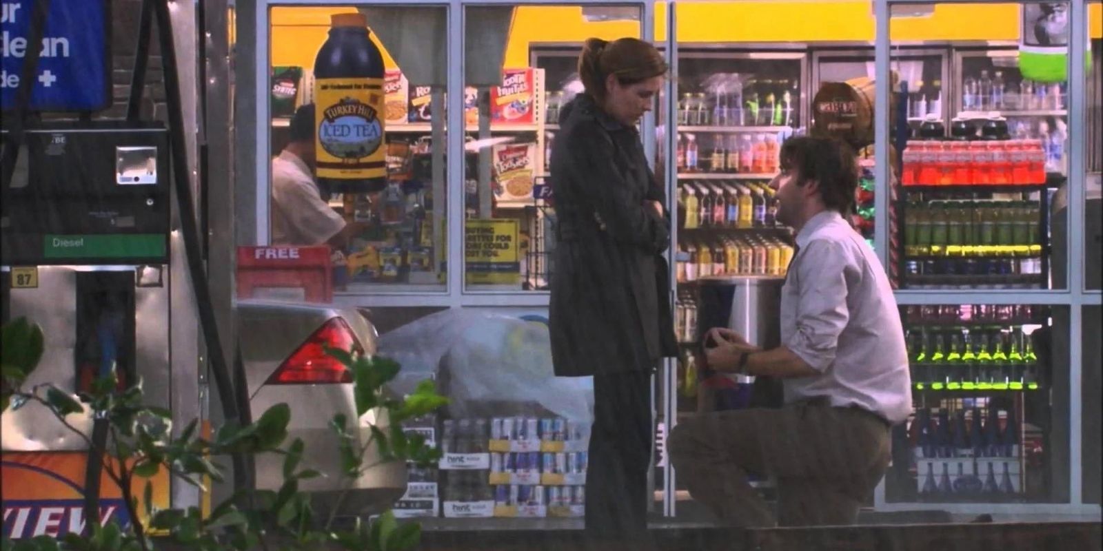 Jim proposes to Pam at a gas station in the rain