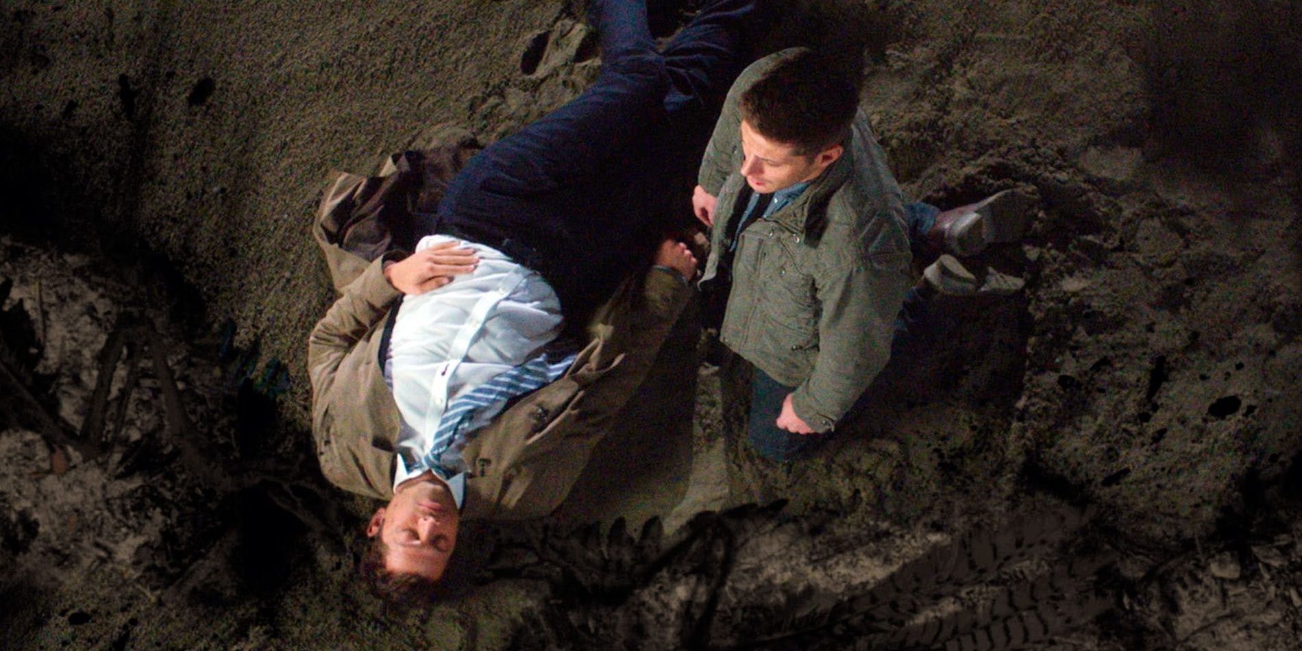Castiel's Death and Dean on his knees season 12 finale