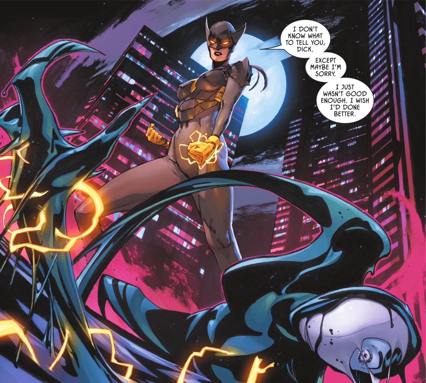 Batwoman-Electric-Weapon-in-Batman:Catwoman