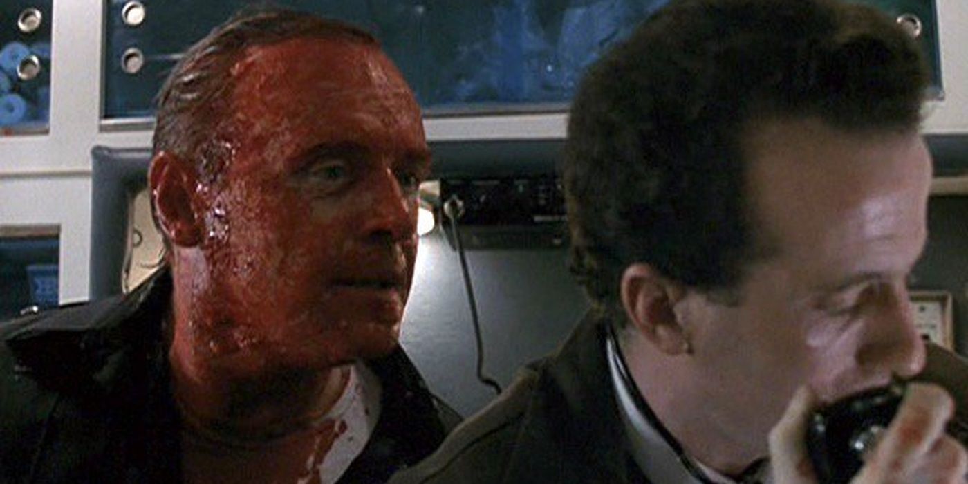 Hannibal takes off the flesh mask in Silence of the Lambs
