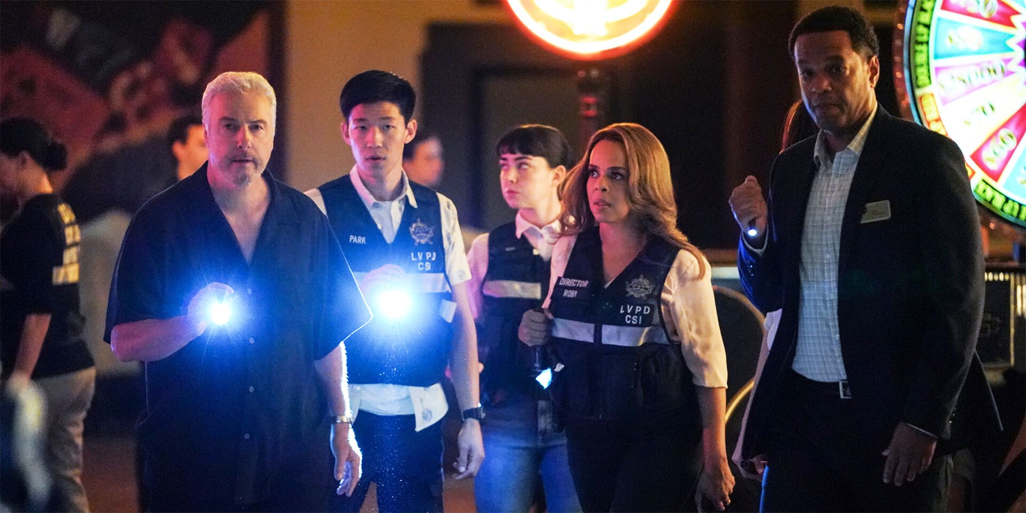 CSI Vegas season 1 cast with flashlights out