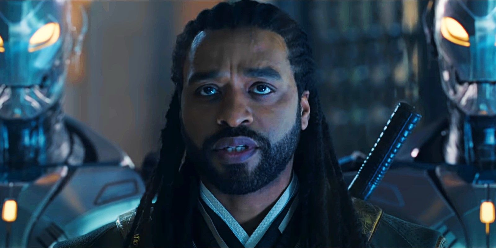 Chiwetel Ejiofor as Mordo in Doctor Strange 2 in front of robot army