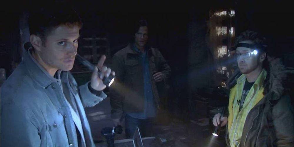 Dean Winchester with the Ghostfacers in Supernatural 